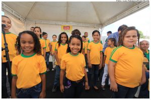 Ato pela paz nos estádios, marca o Olinda em Ação, no bairro de Jardim Brasil. Foto: Luiz Fabiano/Pref.Olinda